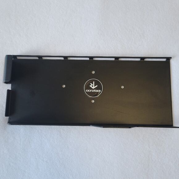 Monziteck Wall Mount for PS-4 Pro - Picture 2 of 4